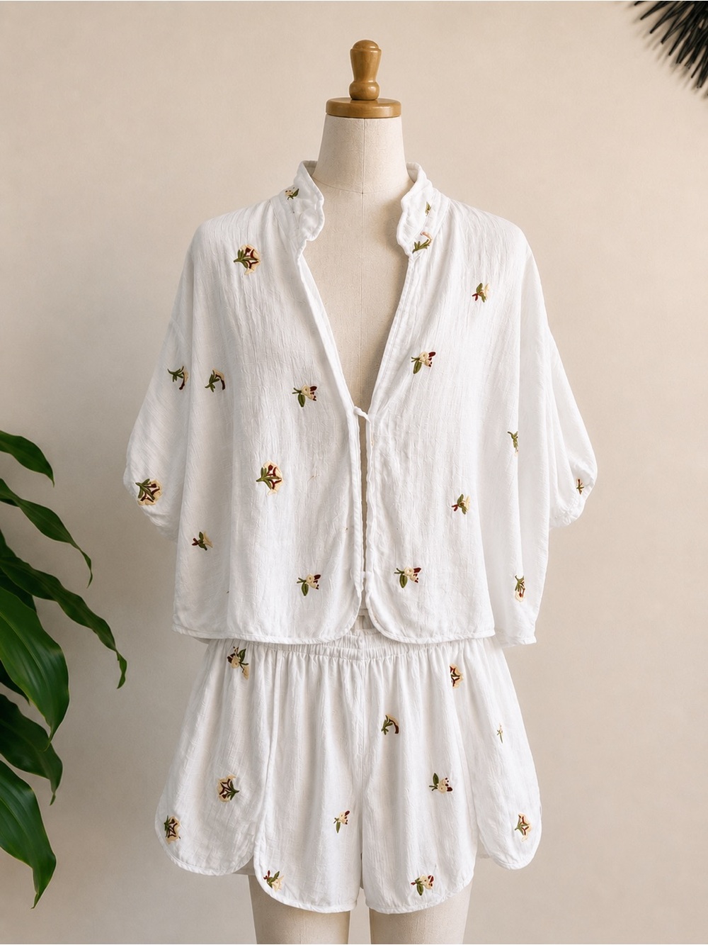 ANTHROPOLOGY SANCIA✨Two-Piece Set✨ with Floral Accents